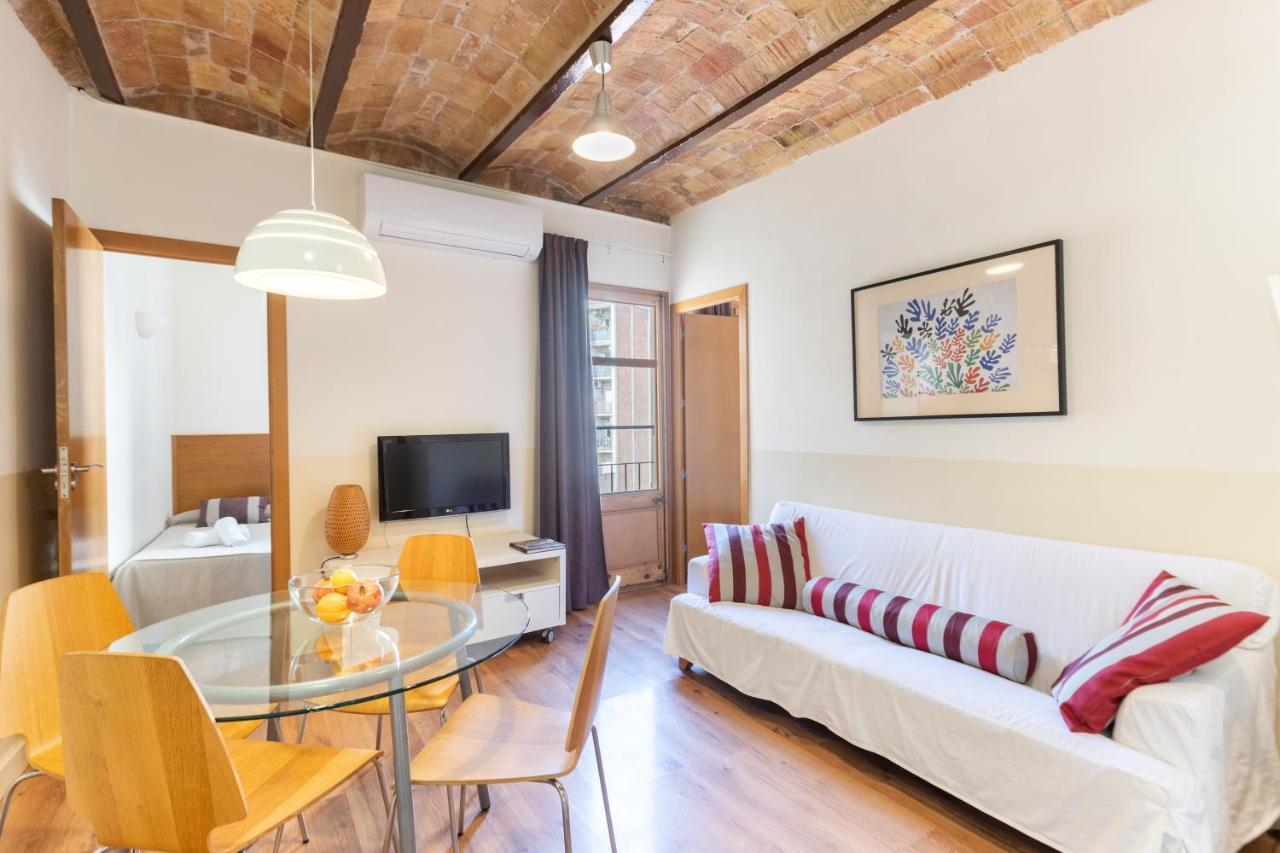 Atica Apartments - By Weflating Барселона Экстерьер фото